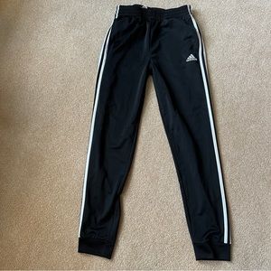 Adidas boys track pants large (14-16) polyester, cuffed bottom, black, like new